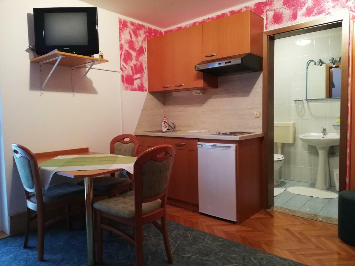 Apartmaji Tisa Moravske-Toplice Εξωτερικό φωτογραφία